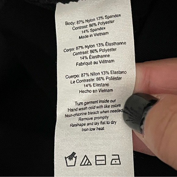 ALO Yoga High Rise Athletic Leggings Black Full Length Yoga Womens Medium - Picture 8 of 9